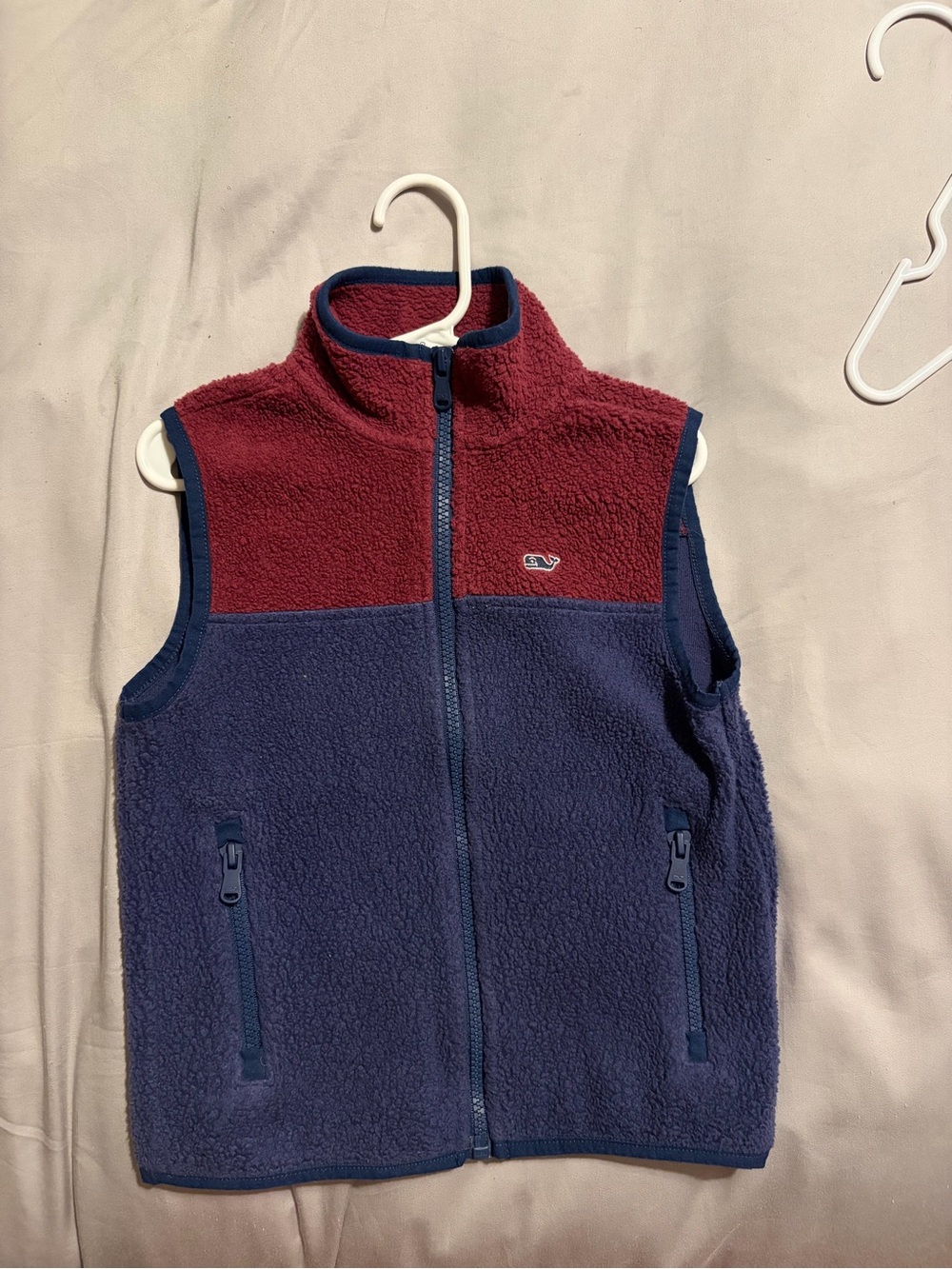 Vineyard Vines Boys Sherpa Fleece Vest Navy/Burgundy 5 – EUC